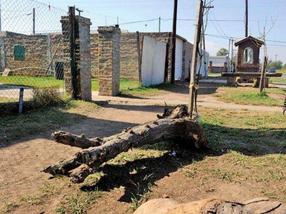 Asesinan de dos balazos a un joven de 21 a�os delante de ocho amigos