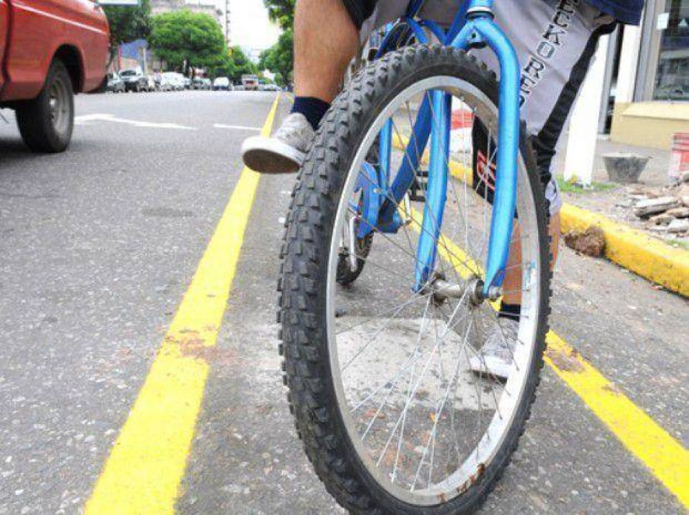 En La Siberia le dan el visto bueno a la bicisenda de calle Riobamba