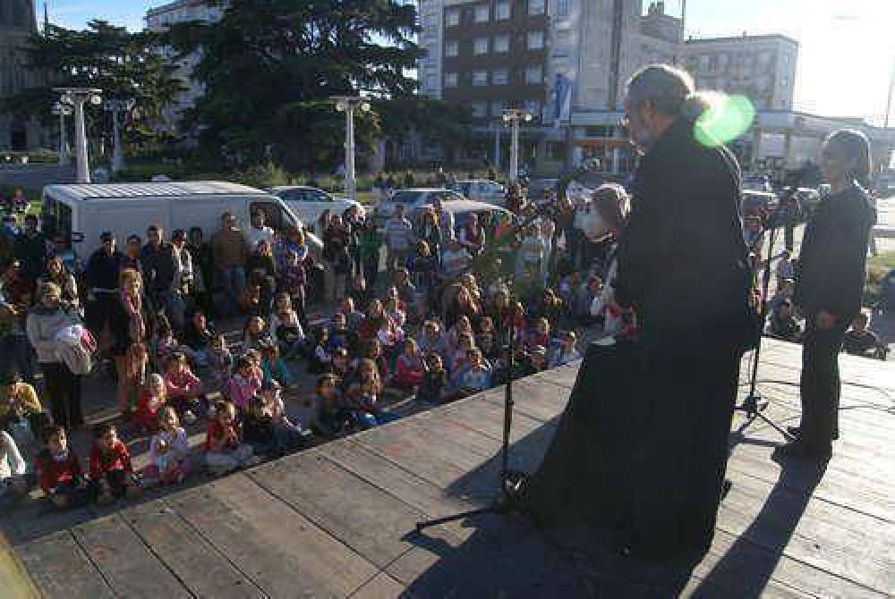 "No voy a parar hasta que Azul sea la ciudad capital nacional del t�tere"