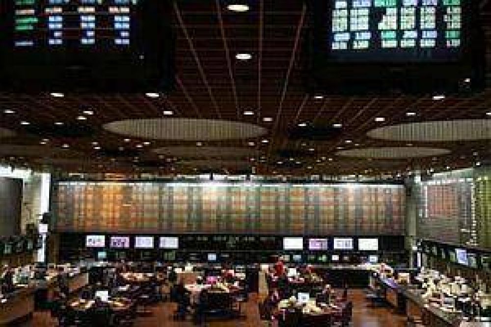 Por par�lisis del blue, bolsa cay� 3,5%. Bonos bajan hasta 3,6%