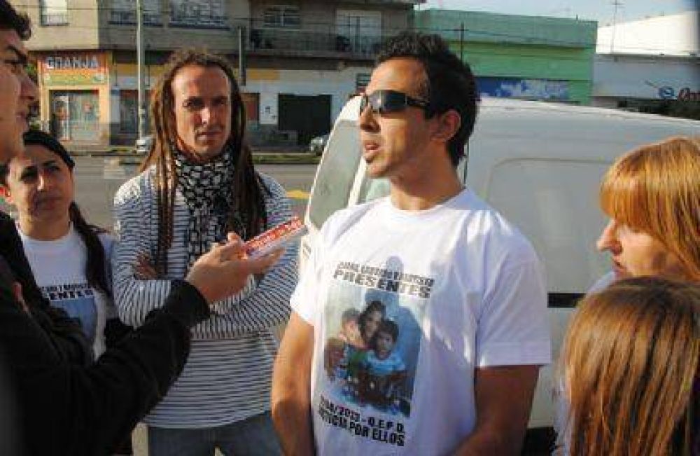 Familiares de Eliana Nicuez denunciaron que el conductor que la mat� junto a los dos nenes, sigue manejando por las calles de Mar del Plata