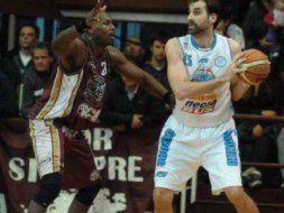 B�squet: En un partidazo, Regatas volvi� a derrotar a Lan�s