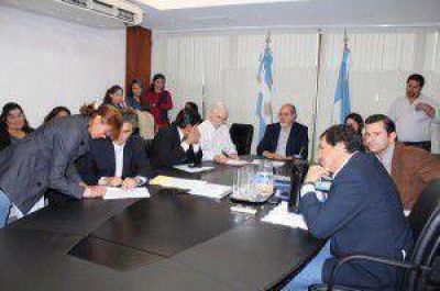 El gobierno entreg� nuevos cr�ditos Impulsar