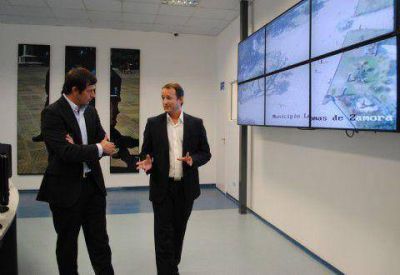 Eduardo Bucca se reuni� con Insaurralde para intercambiar experiencias en torno a la seguridad