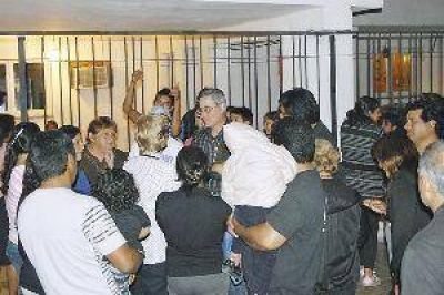 Una abogada y un m�dico sospechados de estafa en gesti�n de planes sociales