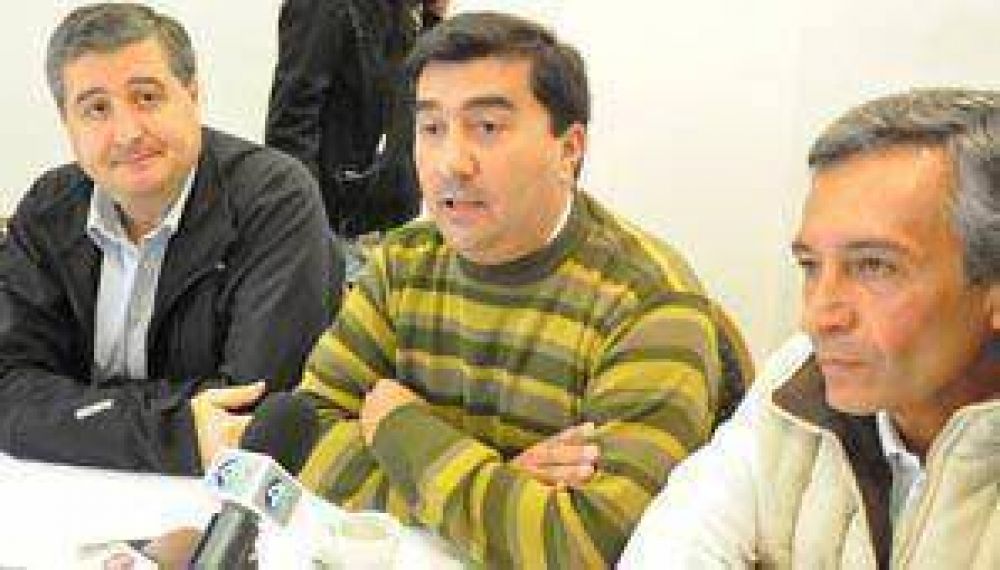 Basualdo y Conti ir�n en el mismo frente opositor