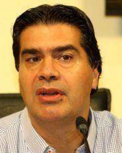 Capitanich inicia su gira por Italia y Montenegro que culminar� en Roma