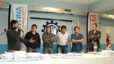Unidades Sanitarias M�viles: En Ushuaia en dos d�as se entregaron 213 pares de anteojos