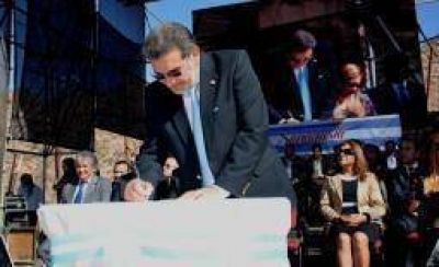 Beder volvi� a colocar al Dique Los Sauces en territorio sanagaste�o