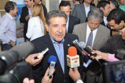 Beder pidi� deponer de actitud violenta sobre lo sucedido en Famatina