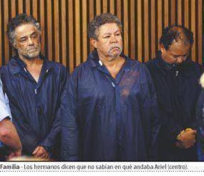Cleveland: "Que Ariel se pudra en la c�rcel", dicen los hermanos