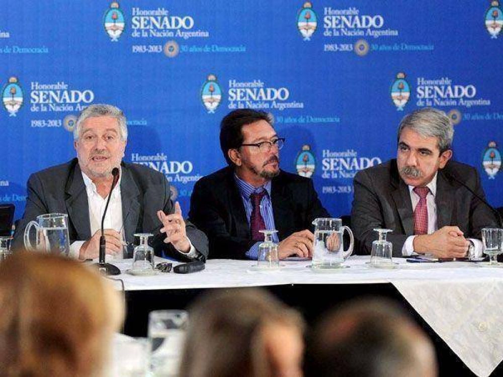 El oficialismo logr� el dictamen de comisi�n sobre el blanqueo de capitales