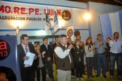 Se inaugur� el nuevo local de la Agrupaci�n �Pueblos Unidos�