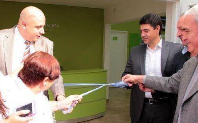 Jorge Macri inaugur� la renovada delegaci�n de Munro