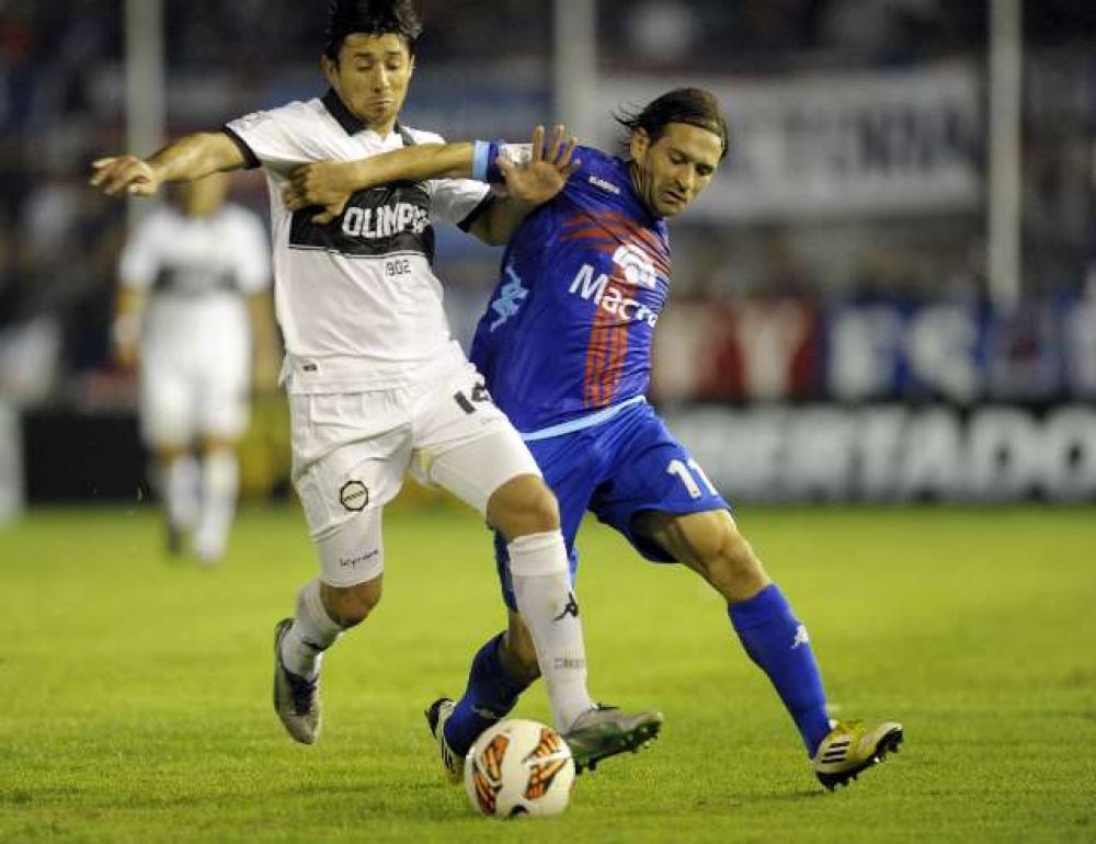Tigre parte a Paraguay donde lo recibir� un clima hostil 