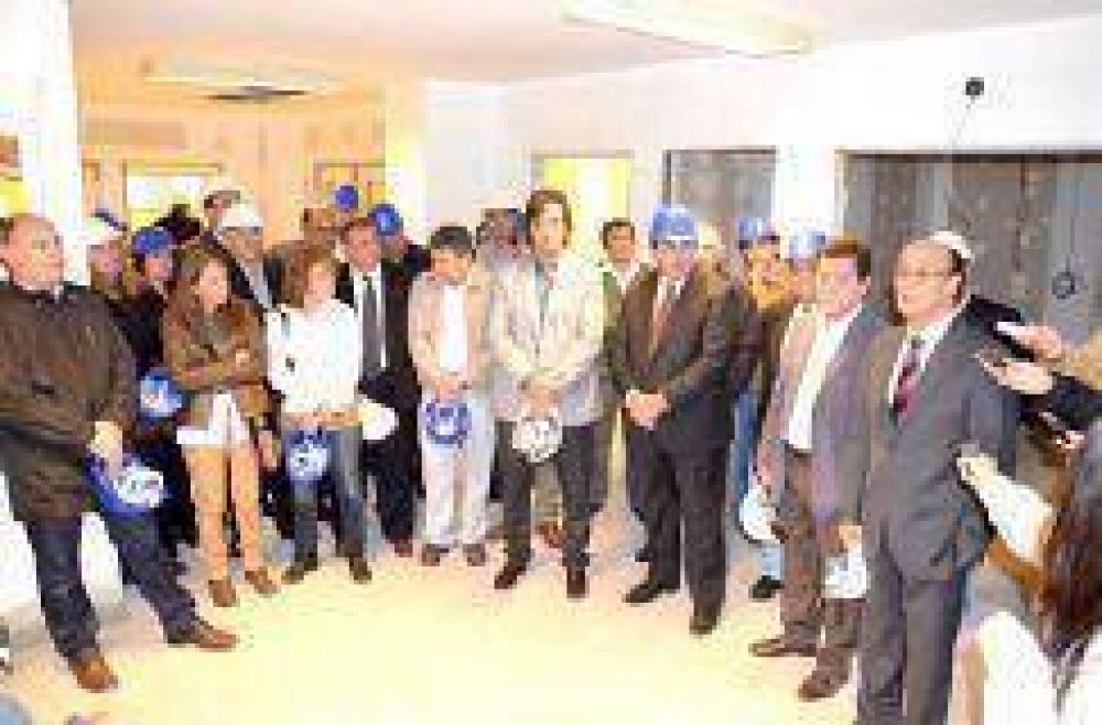 �El Hospital Pasteur va a ser completado este a�o�