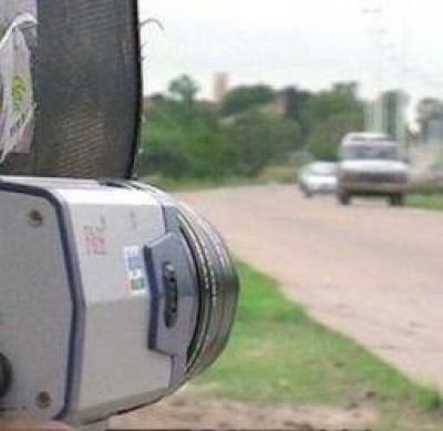 Incorporan radares para el control de velocidad en rutas riojanas