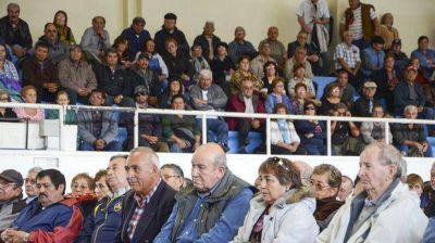 Los jubilados vuelven a reunirse por una mejor atenci�n en salud