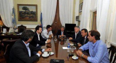 Inundaci�n y falta de fondos: dos miradas sobre la obra anunciada por Arl�a