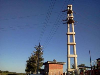 Finalizaron las obras de la L�nea de Media Tensi�n de 33KV en La Escondida