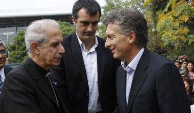 Macri y monse�or Poli compartieron un acto