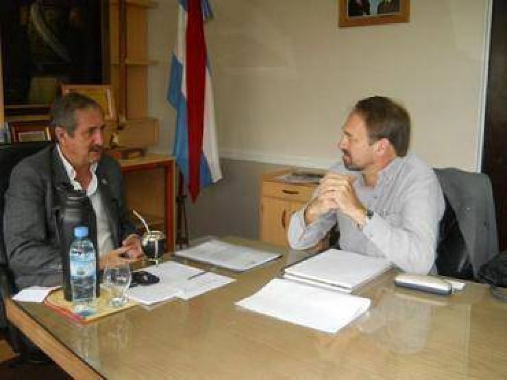 El director regional del INTA Entre R�os se entrevist� con el intendente Schepens