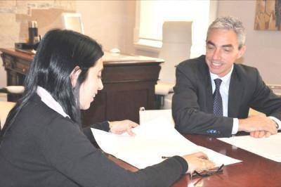 El municipio cedi� un terreno a la UNNOBA para la construcci�n de 30 viviendas y una plazoleta