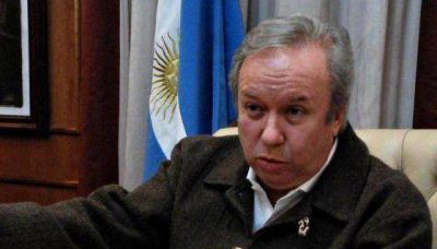 Peralta se disculp� con los trabajadores heridos y dijo que analiza medidas por el accionar policial