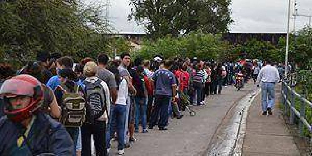 M�s de 7.000 personas ingresaron ayer a Clorinda a realizar compras