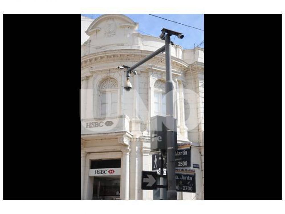 Piden saber d�nde estar�n instaladas las 200 c�maras de seguridad