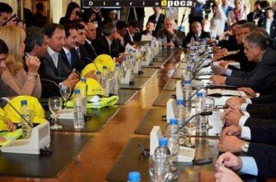 FPV y ECO confrontan las �picas del �modelo� y del �federalismo�
