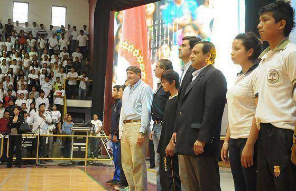 El gobernador Urtubey encabez el lanzamiento oficial de los Juegos Evita 2013 en Orn