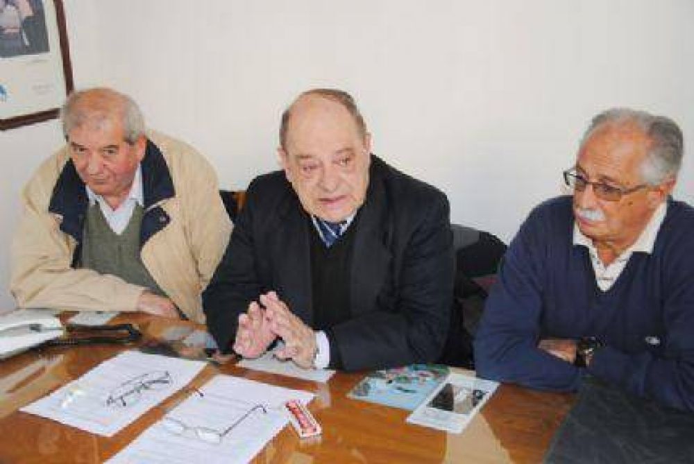 Arroyo, Saralegui y Cano, unidos para decirle �no� al aumento de tasas para crear la Polic�a Comunal