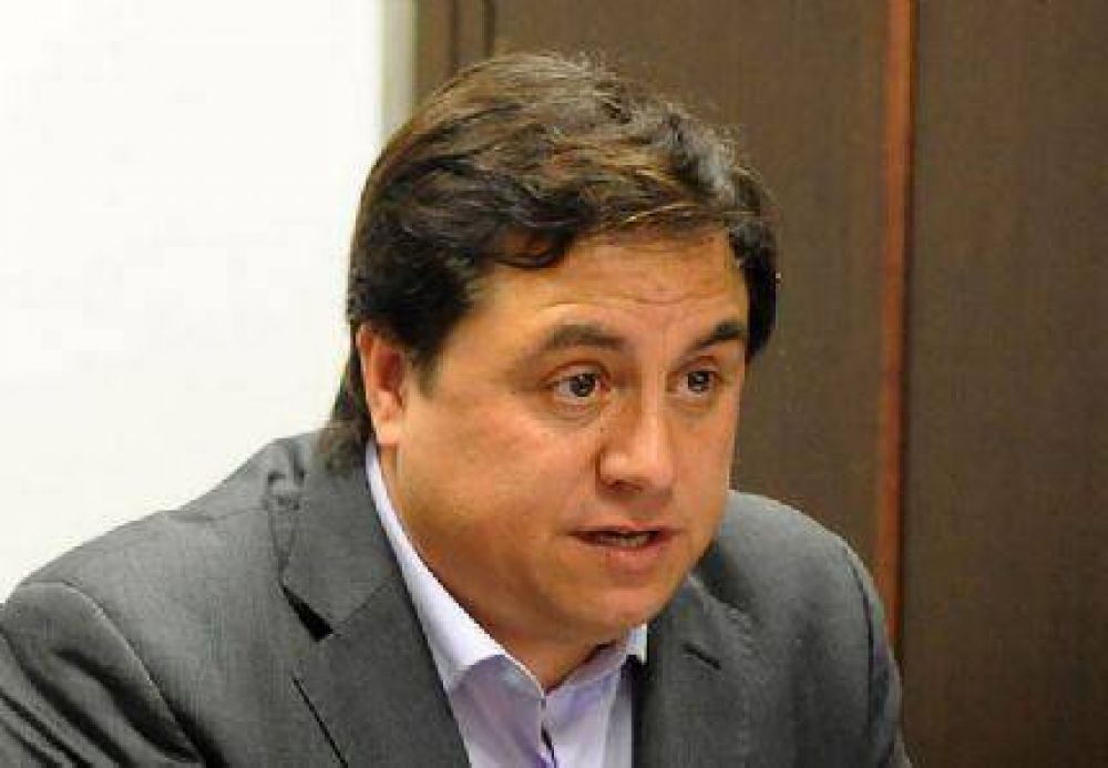 Iriart a favor del desarme y de la Ley de Excarcelaciones que presentara el Gobernador Scioli