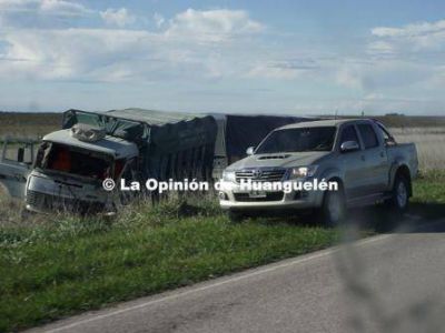 Un saavedrense radicado en Bah�a Blanca fue parte de un accidente en ruta