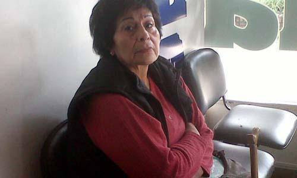 Tiene problemas de movilidad y denuncia maltrato del Municipio