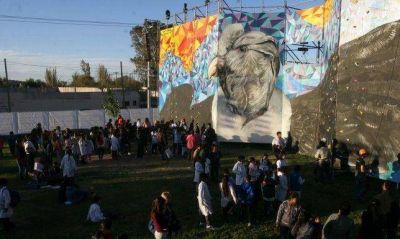 Abri� la muestra de ciencia "La Br�jula" y unos 8 mil chicos la visitaron en la primera jornada