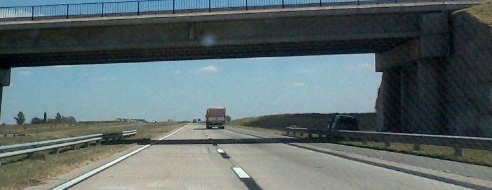Santa Fe y C�rdoba se unen para reclamar una mejor autopista