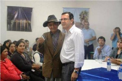 Entregaron 91 tarjetas sociales en Mansilla 