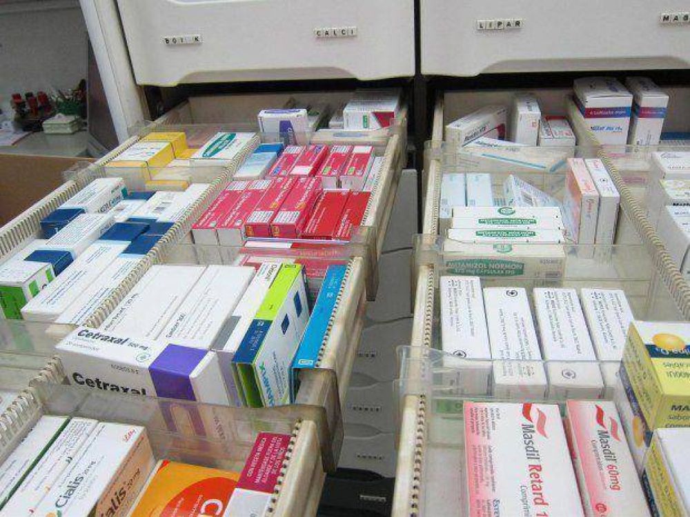Advierten que peligra atenci�n farmac�utica