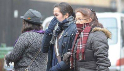 Lleg� el fr�o polar y la temperatura seguir� bajando en la Ciudad