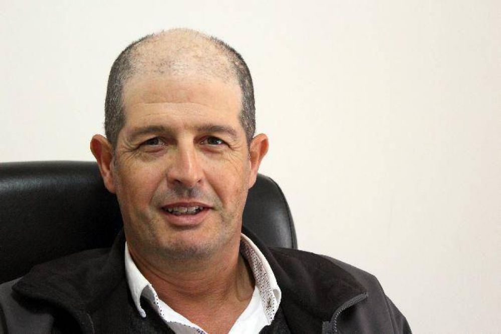Sabbatella promete di�logo para lograr el despegue del Idevi