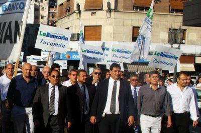 La Bancaria consigui� un aumento del 24 por ciento