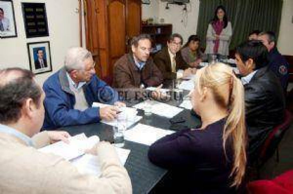 Funcionarios municipales explicaron el convenio a los ediles