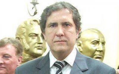 Pallares justific� la salida de funcionarios de su espacio del Municipio