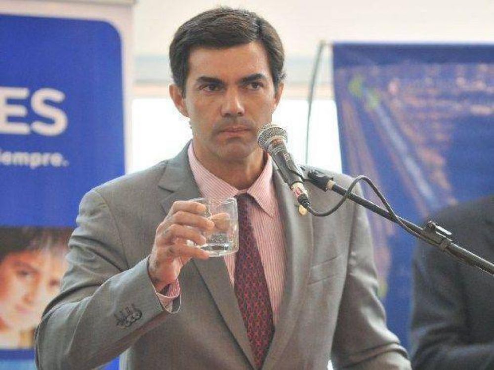 Aguas danzantes en medio de la bronca y la inseguridad