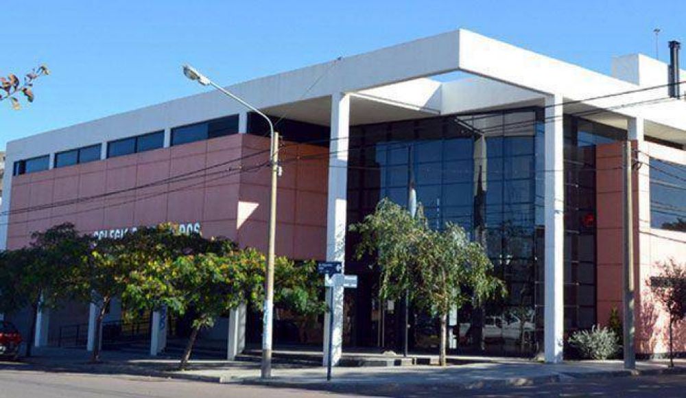 El Colegio de Abogados de la provincia define un amparo por la reforma judicial