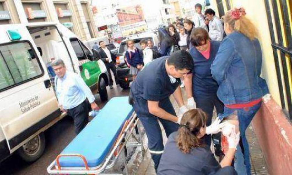 Una falla en estructura de luz dej� una v�ctima
