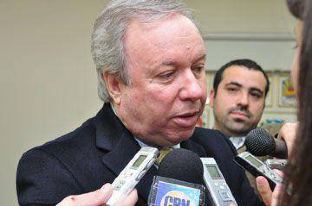 Se piensa en un �multimedios� estatal