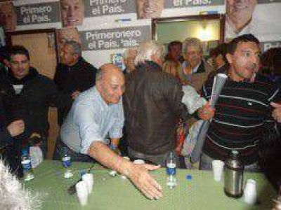 Elecciones 2013: Venegas lanz� el Partido Fe en la Segunda Secci�n Electoral